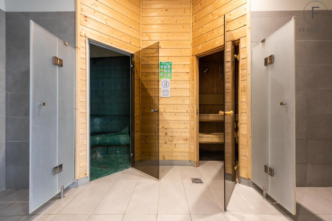 Flatbook - City Center Spa Apartments Waterlane Island Gdansk Ngoại thất bức ảnh